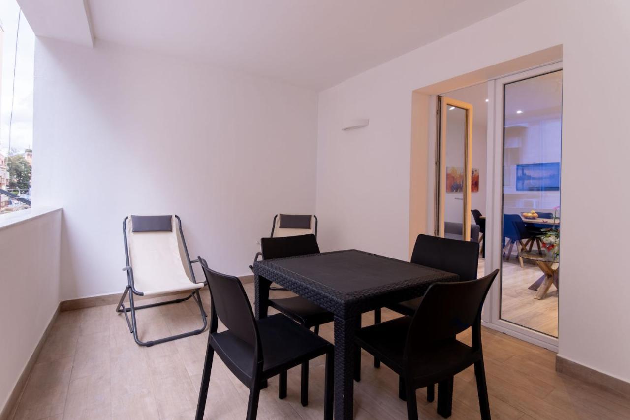 Sarale Apartments Palermo Exterior foto